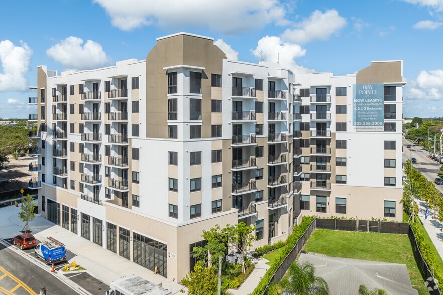 18412 Homestead Ave, Miami, FL for lease - Building Photo - Image 2 of 10