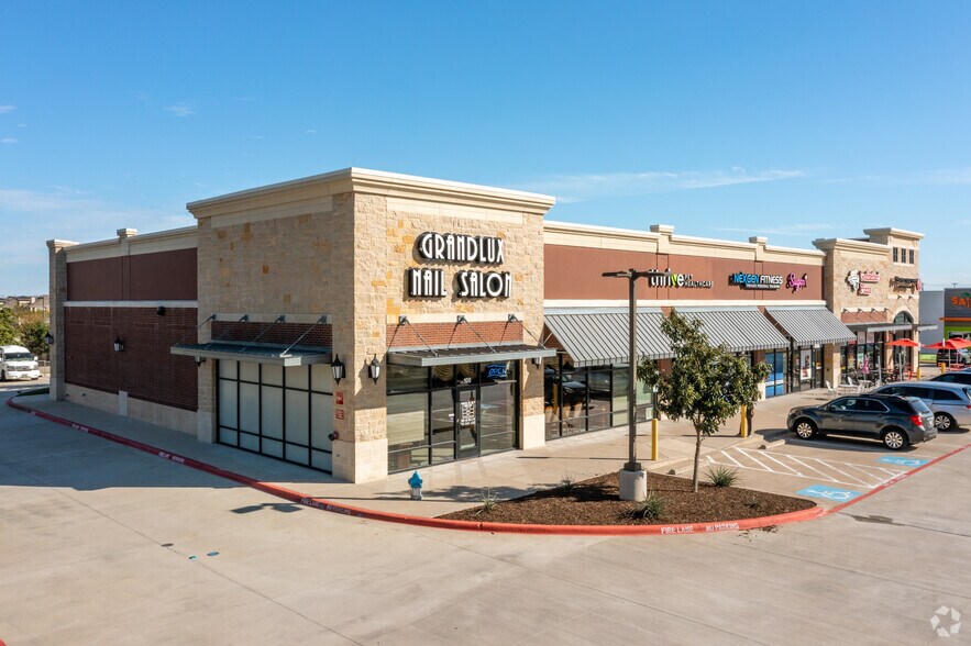 4701 S Custer Rd, McKinney, TX à louer - Photo du bâtiment - Image 3 de 7