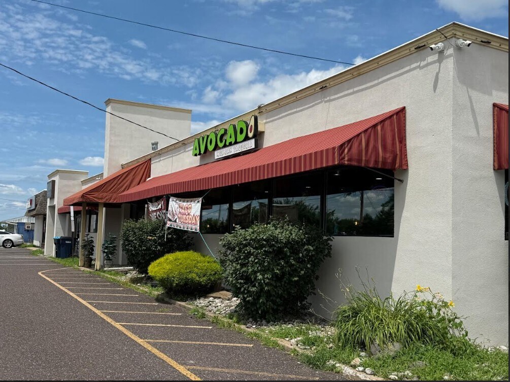 3815 Ridge Pike, Collegeville, PA à vendre Photo du bâtiment- Image 1 de 15