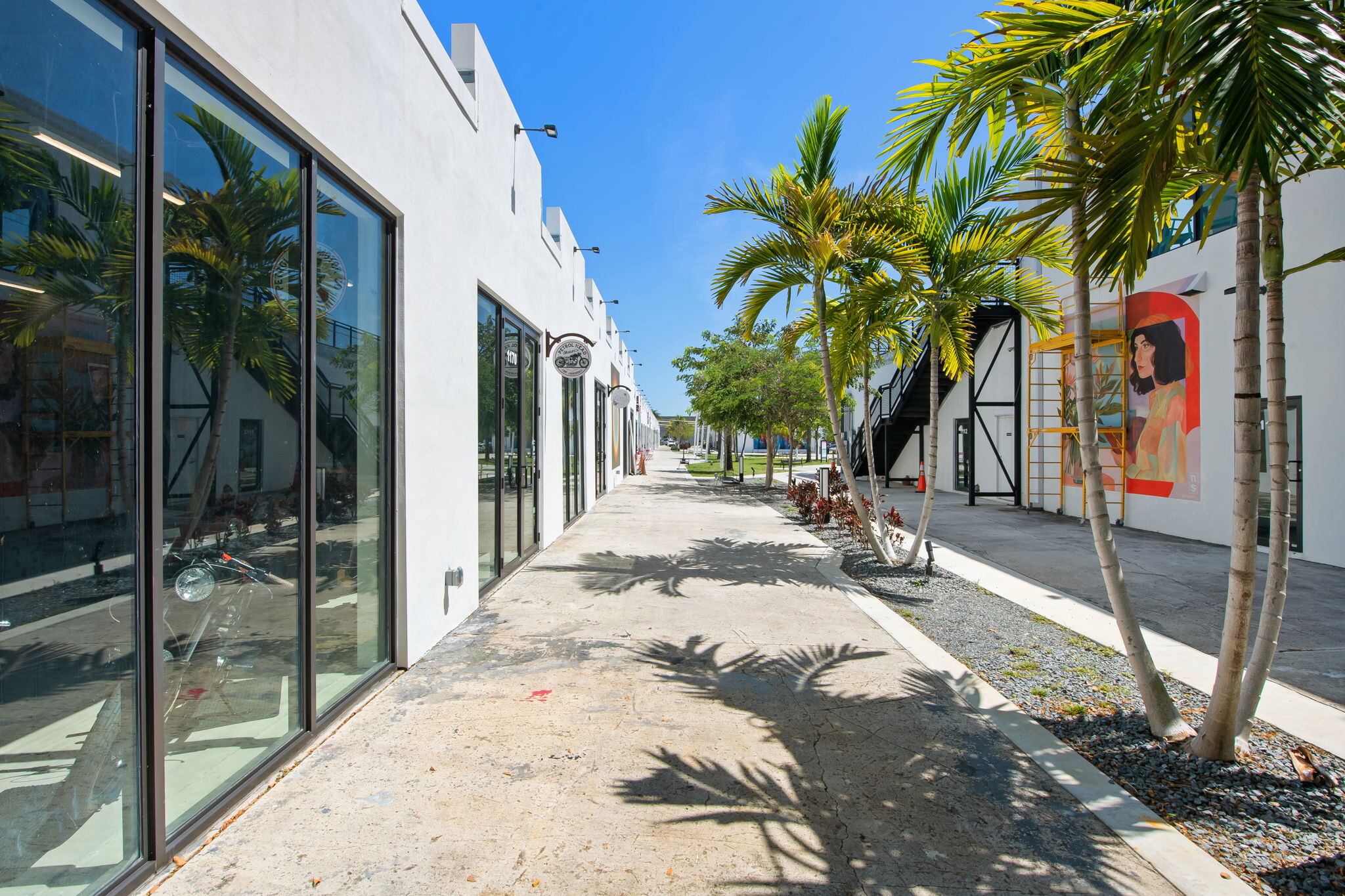710 NW 5th Ave, Fort Lauderdale, FL for lease Interior Photo- Image 1 of 5