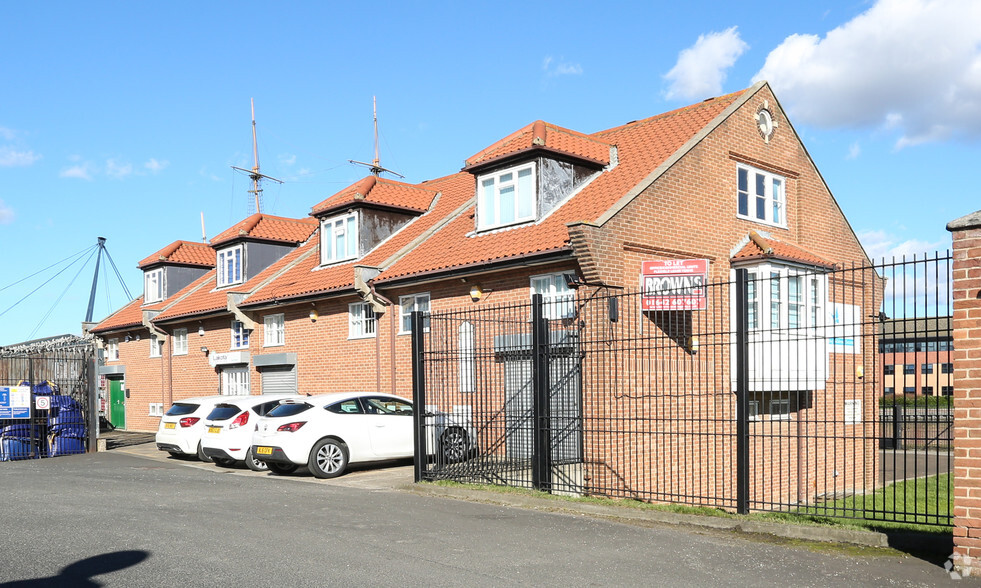 Castlegate Quay, Stockton On Tees for lease - Primary Photo - Image 1 of 3