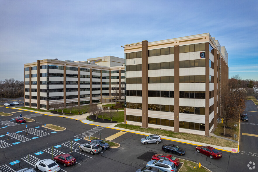 3 Executive Campus, Cherry Hill, NJ for lease - Primary Photo - Image 1 of 9