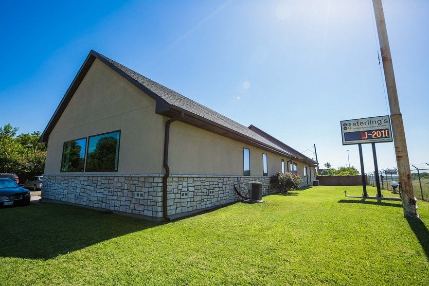 5418 Saint Charles Ave, Dallas, TX à vendre - Photo du bâtiment - Image 2 de 9