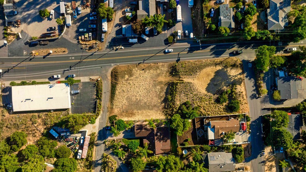 632 E Mission Rd, Fallbrook, CA for sale - Building Photo - Image 3 of 20