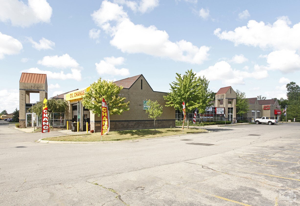 42601-42637 Joy Rd, Canton Township, MI for lease Building Photo- Image 1 of 18