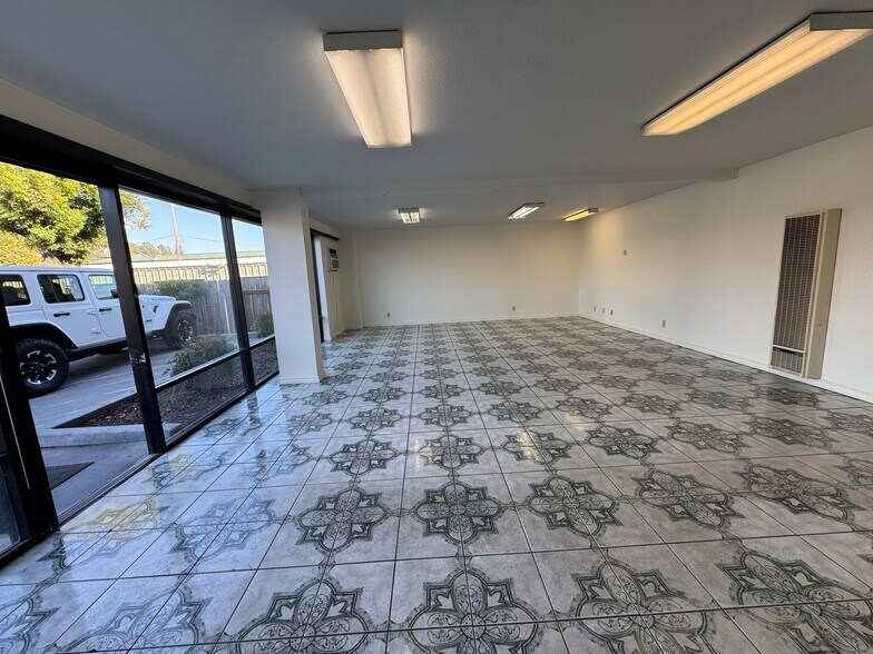 9100 El Camino Real, Atascadero, CA à louer - Photo du bâtiment - Image 2 de 32