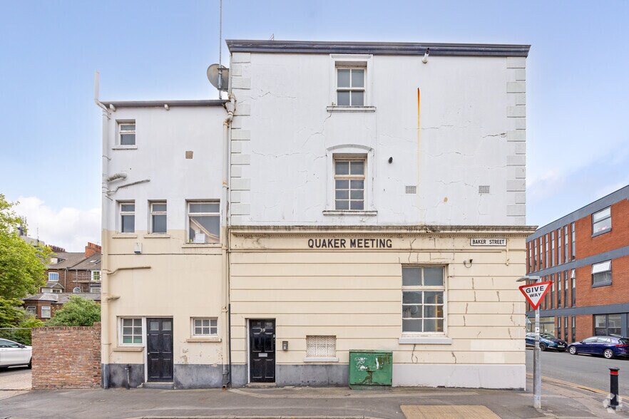 4-5 Percy St, Hull à louer - Photo du bâtiment - Image 3 de 3