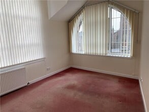 60 Bank St, Kilmarnock à louer Photo intérieure- Image 1 de 1