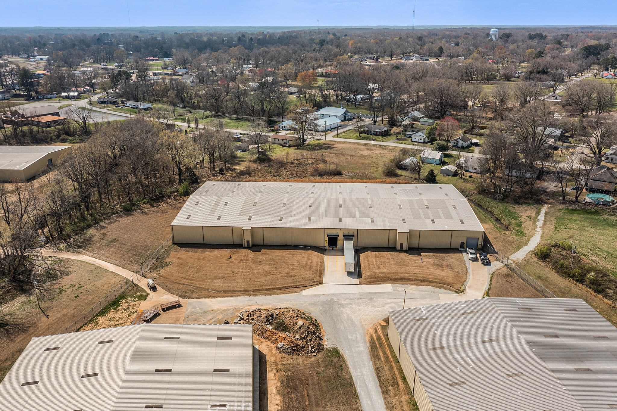1200 Lyell St, Milan, TN for lease Primary Photo- Image 1 of 26