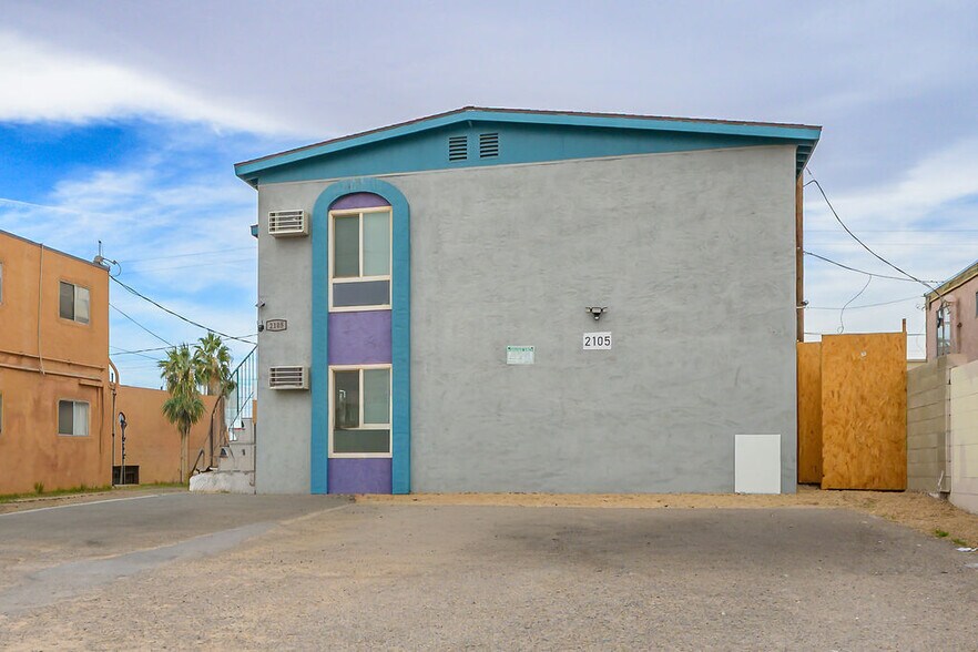 2105 Webster St, North Las Vegas, NV à vendre - Photo principale - Image 1 de 15