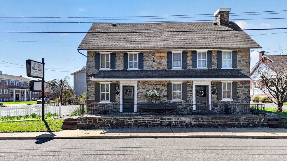1434-1436 W Broad St, Quakertown, PA à vendre - Photo du bâtiment - Image 3 de 63