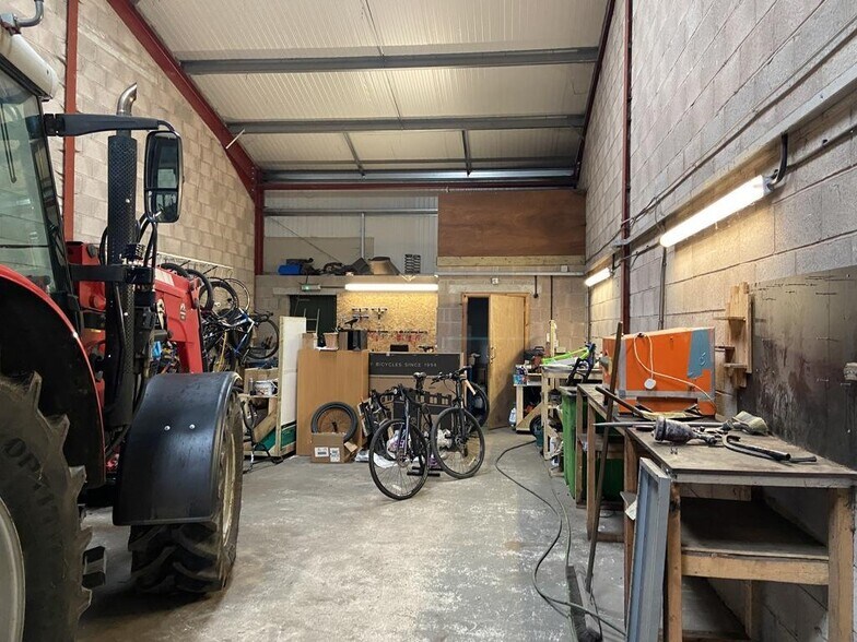 Lindale Rd, Grange Over Sands à louer - Photo du bâtiment - Image 3 de 6