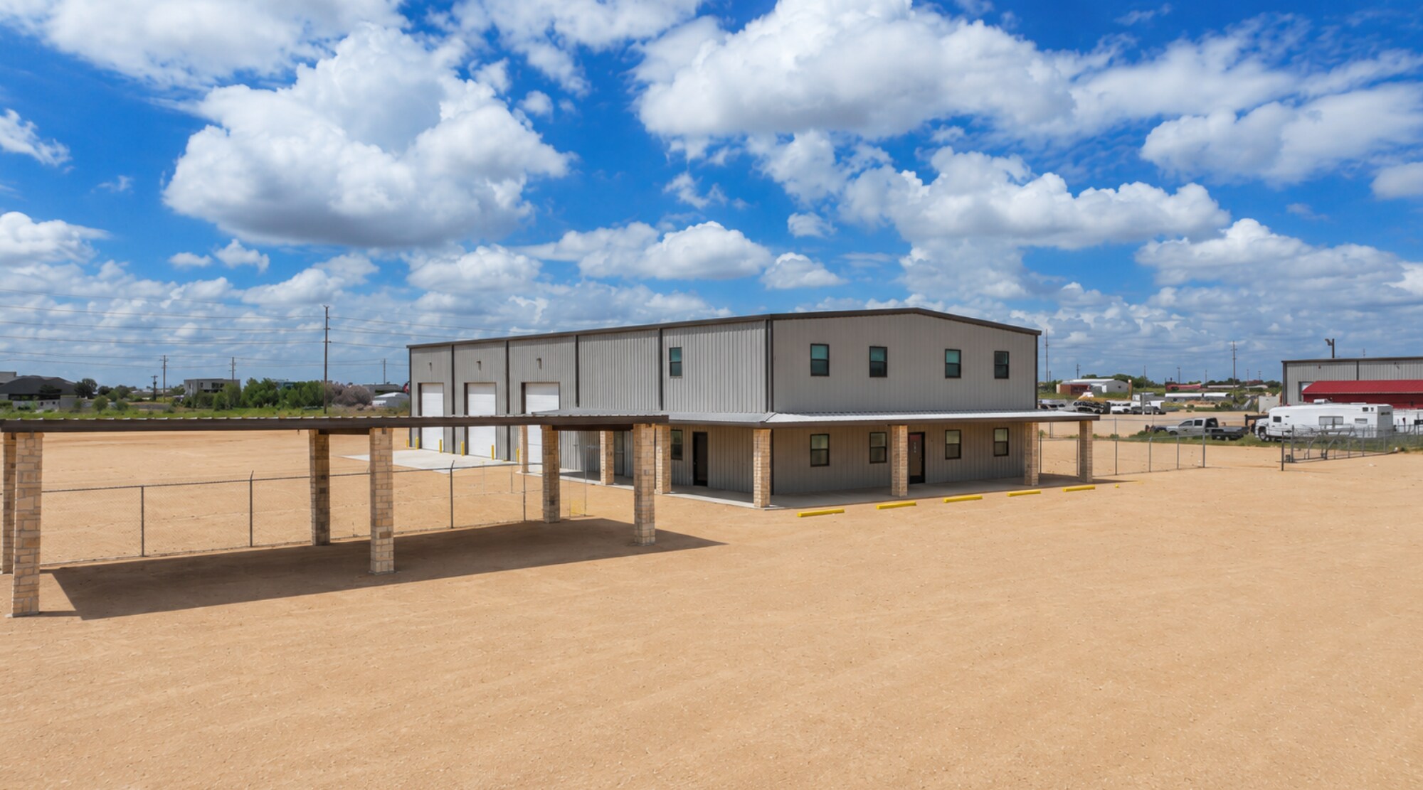 4800 E County 128 rd, Midland, TX à louer Photo du bâtiment- Image 1 de 37