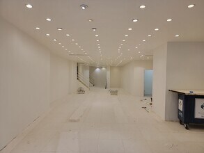 230 W 55th St, New York, NY for lease Interior Photo- Image 1 of 1