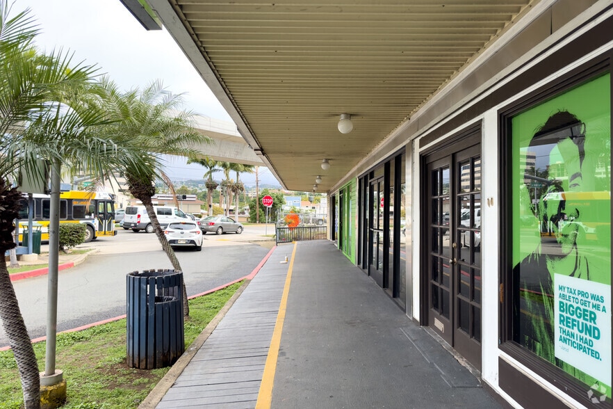 98-199 Kamehameha Hwy, Aiea, HI for lease - Building Photo - Image 3 of 4