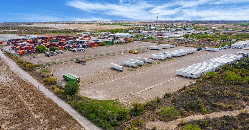 22239 Mines Rd, Laredo, TX à louer - Aérien - Image 3 de 3