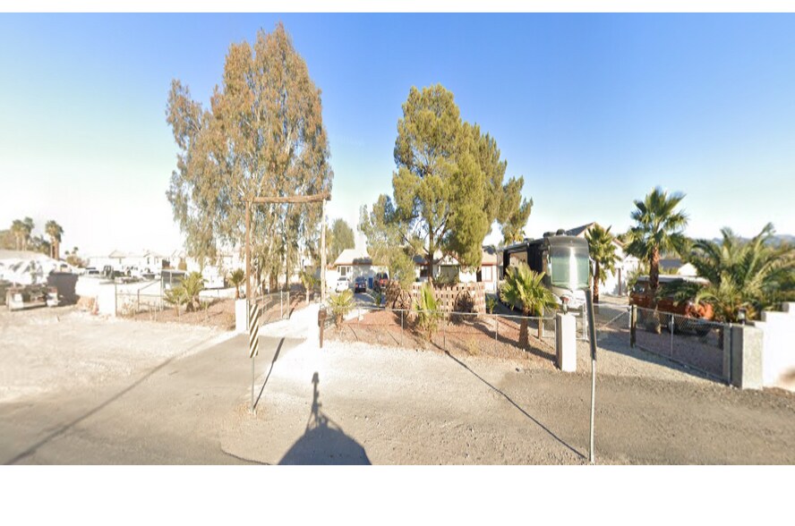 7860 S Decatur Blvd, Las Vegas, NV à vendre - Photo du bâtiment - Image 3 de 26