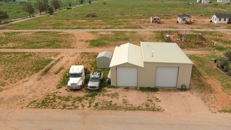 2701-B S County Road 135, Midland, TX for lease - Building Photo - Image 3 of 12