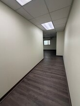 1515 N Harlem Ave, Oak Park, IL for lease Interior Photo- Image 1 of 8