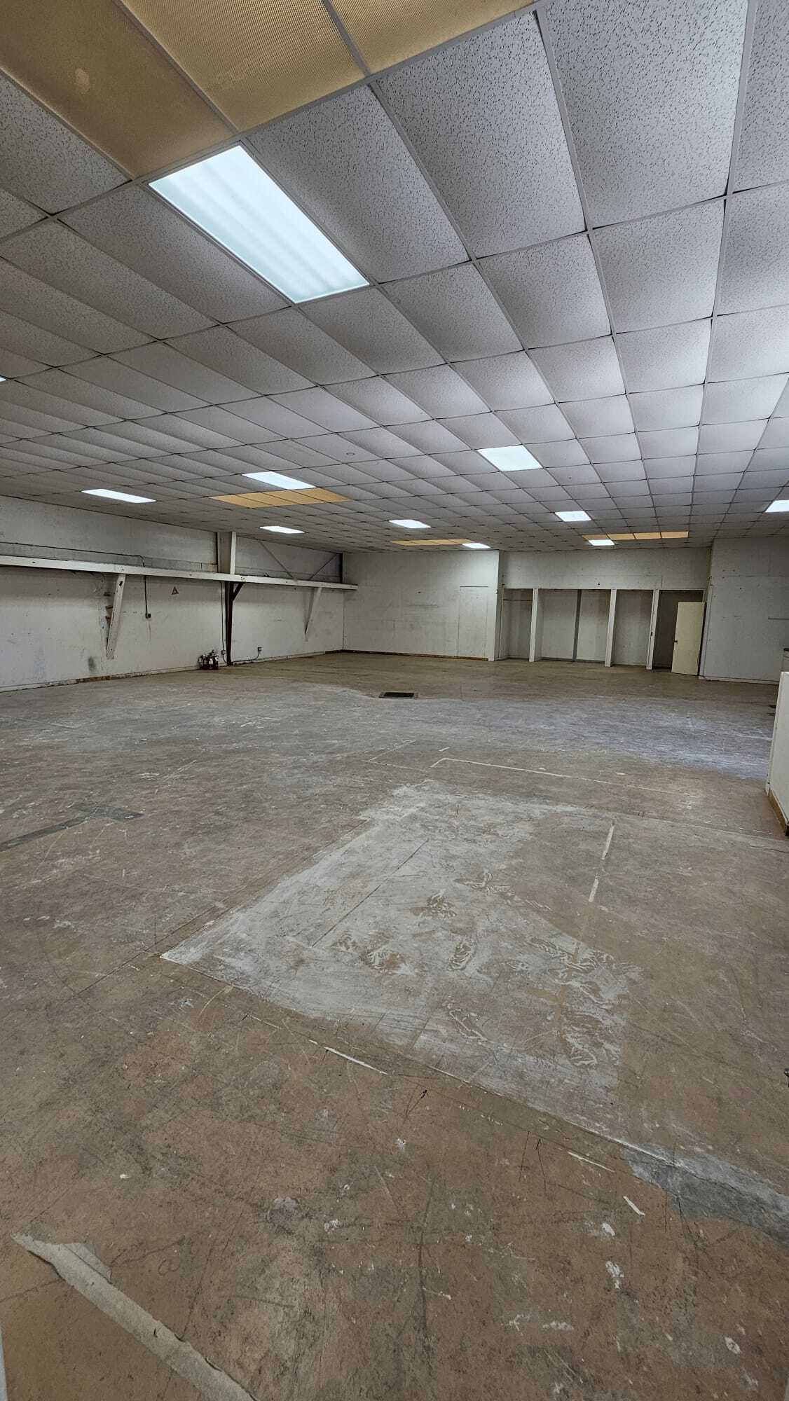 333 Civic Center Dr, National City, CA for lease Interior Photo- Image 1 of 9