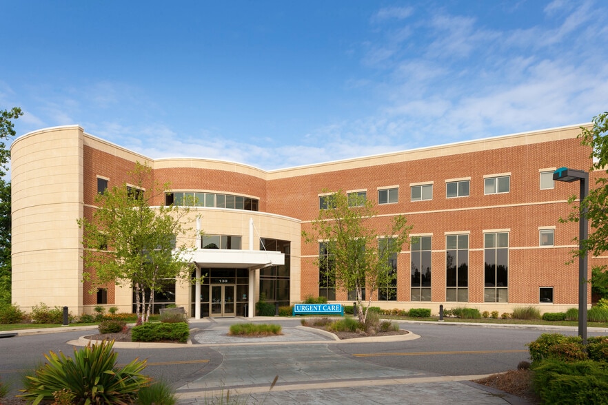 130 Hospital Rd, Prince Frederick, MD à louer - Photo du bâtiment - Image 1 de 18