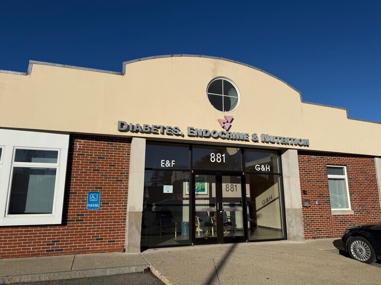 879-881 Lafayette Rd, Hampton, NH à louer - Photo du bâtiment - Image 2 de 4