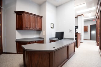 1900 E 15th St, Edmond, OK à vendre Photo intérieure- Image 2 de 10