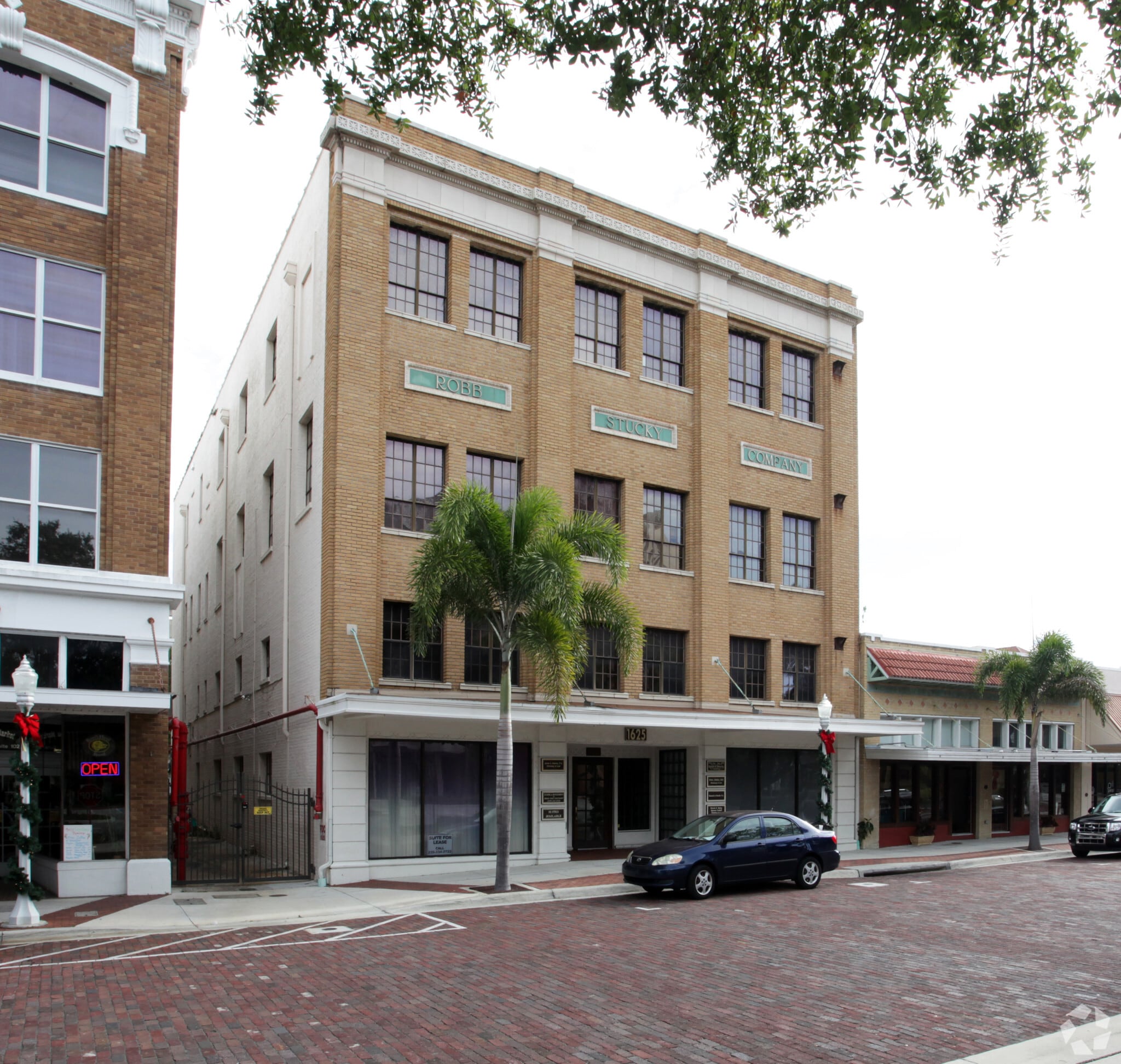 1625 Hendry St, Fort Myers, FL for lease Primary Photo- Image 1 of 6