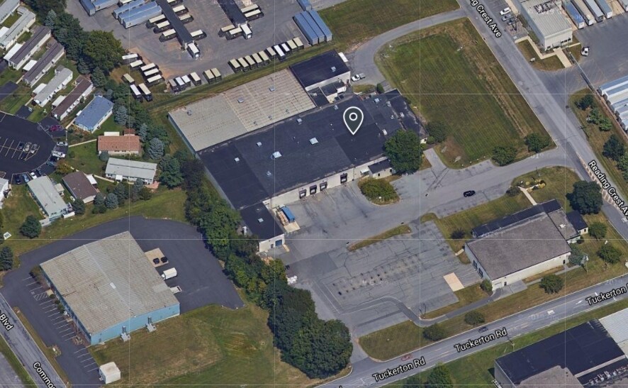 4216 Reading Crest Ave, Reading, PA à vendre Photo principale- Image 1 de 3