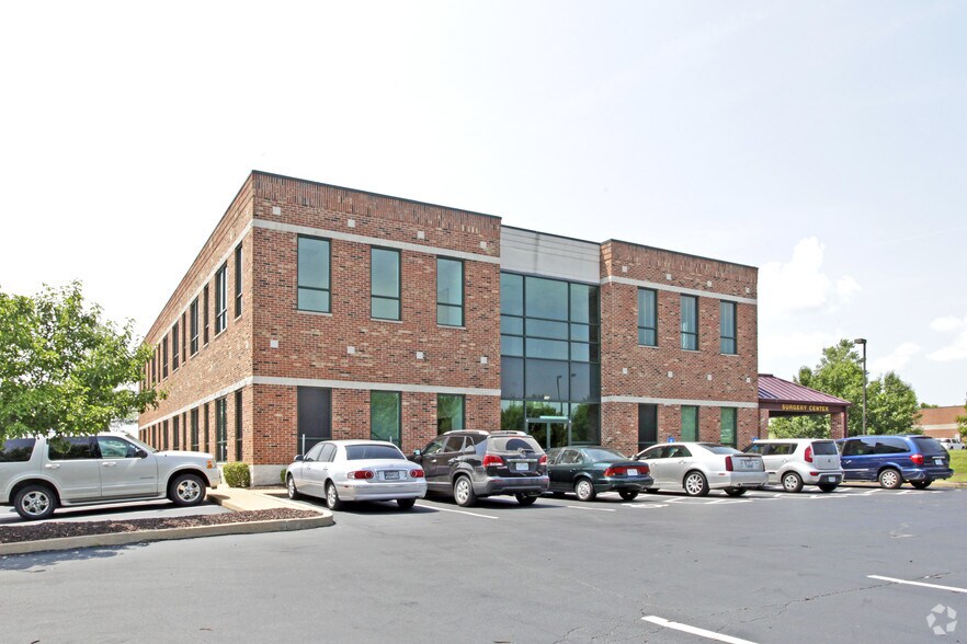 114 Piper Hill Dr, Saint Peters, MO à louer - Photo principale - Image 1 de 62