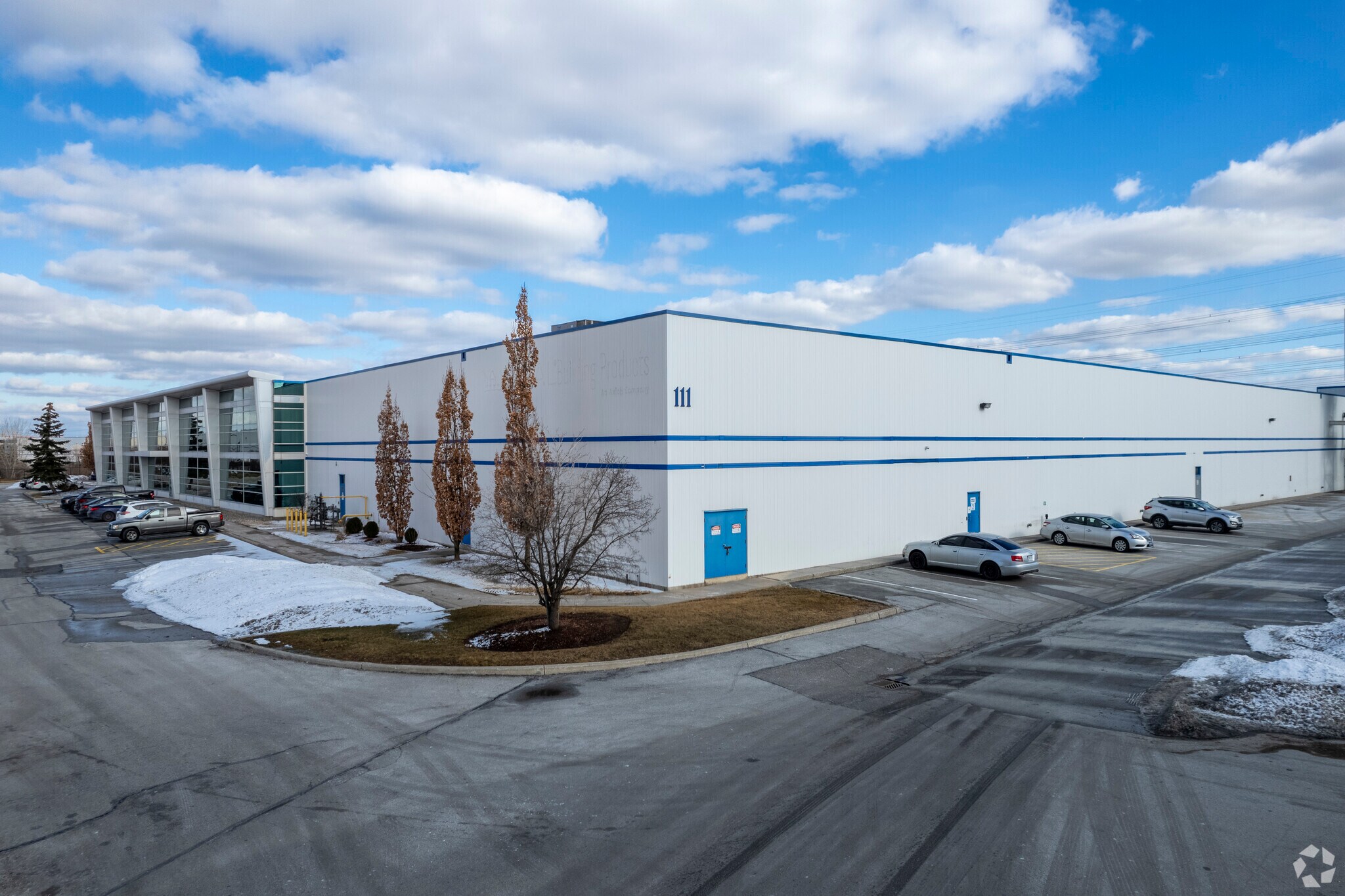 111 Royal Group Cres, Vaughan, ON for sale Primary Photo- Image 1 of 1