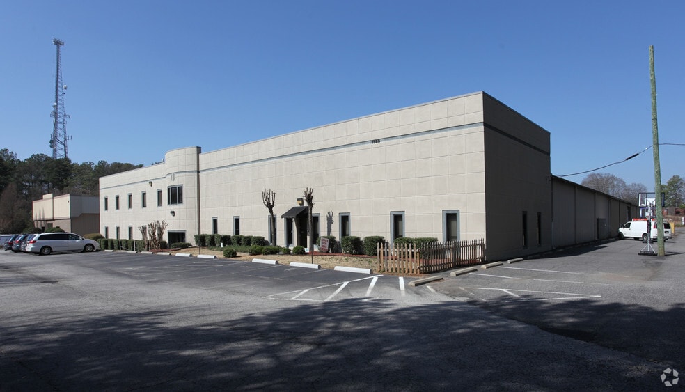 1350 Tidwell Dr, Alpharetta, GA à louer - Photo du bâtiment - Image 3 de 16