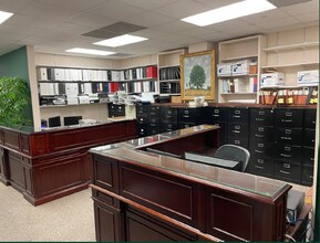 4635 Southwest Fwy, Houston, TX for lease Interior Photo- Image 2 of 9