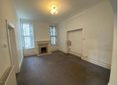 1 Trinity Trees, Eastbourne for lease - Interior Photo - Image 3 of 4