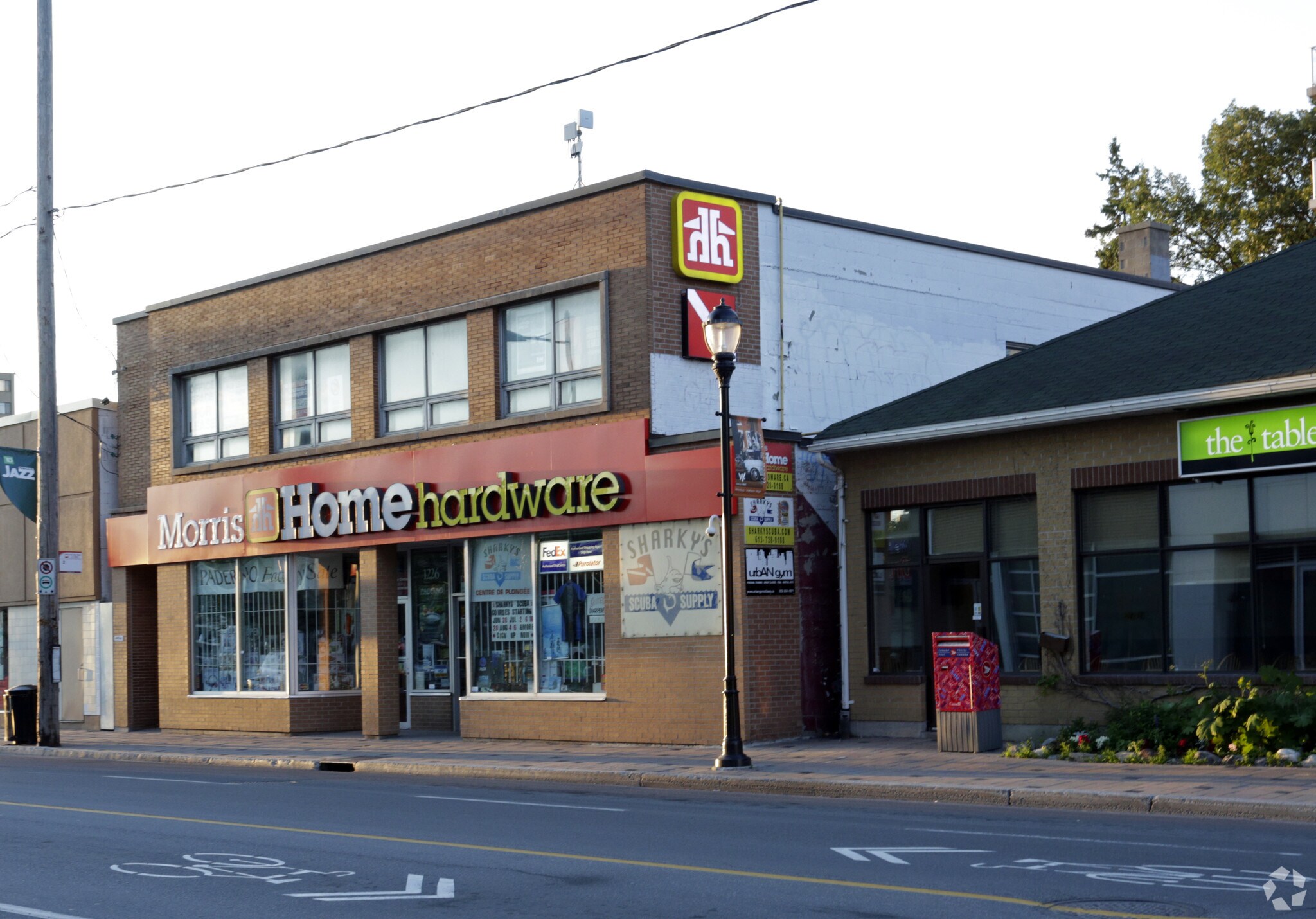 1226 W Wellington St, Ottawa, ON for sale Primary Photo- Image 1 of 1