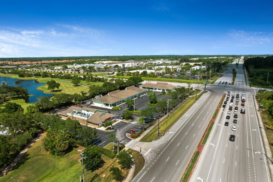 6600 20th St, Vero Beach, FL for lease - Aerial - Image 3 of 15