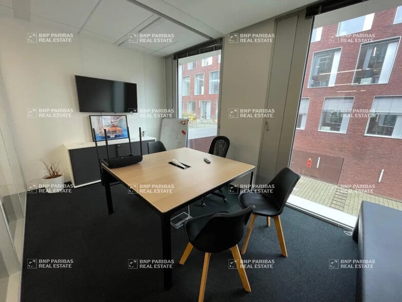 82 Rue Winston Churchill, Lille à vendre - Photo du bâtiment - Image 3 de 11