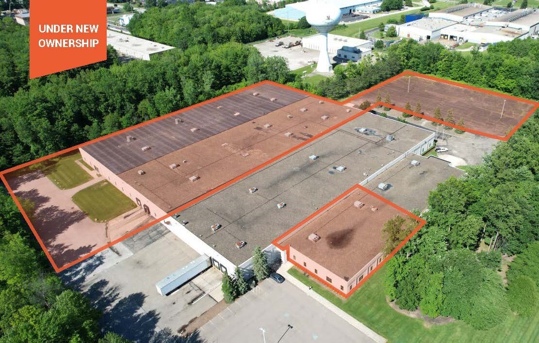 8037 Bavaria Rd, Twinsburg, OH for lease Building Photo- Image 1 of 11