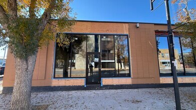 95 3 Ave E, Drumheller, AB for lease Interior Photo- Image 2 of 4