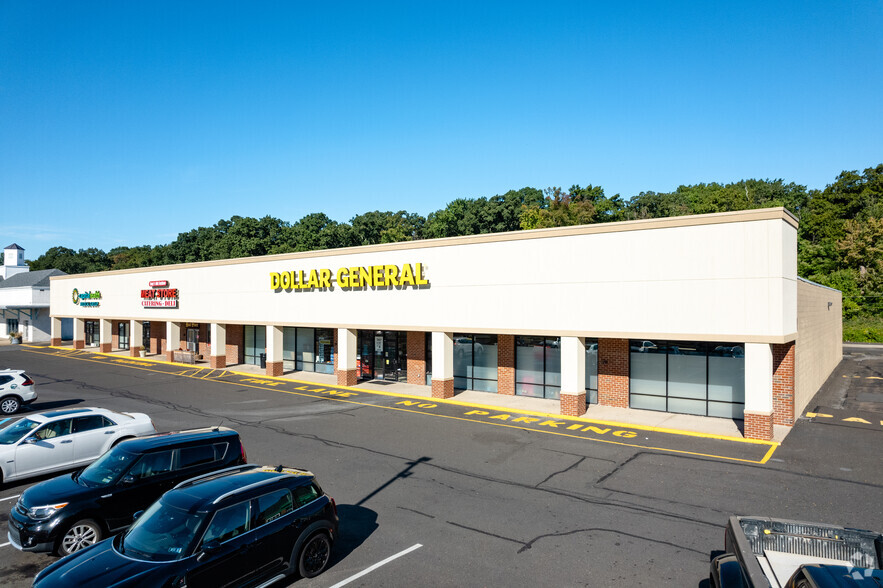 4537-4551 New Falls Rd, Levittown, PA for lease - Building Photo - Image 2 of 7