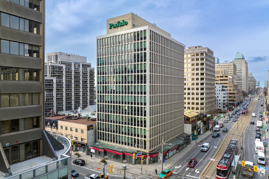 1 St Clair Ave W, Toronto, ON for lease - Building Photo - Image 1 of 6