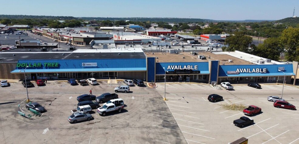 809-827 E Highway 190, Copperas Cove, TX for lease - Building Photo - Image 2 of 6