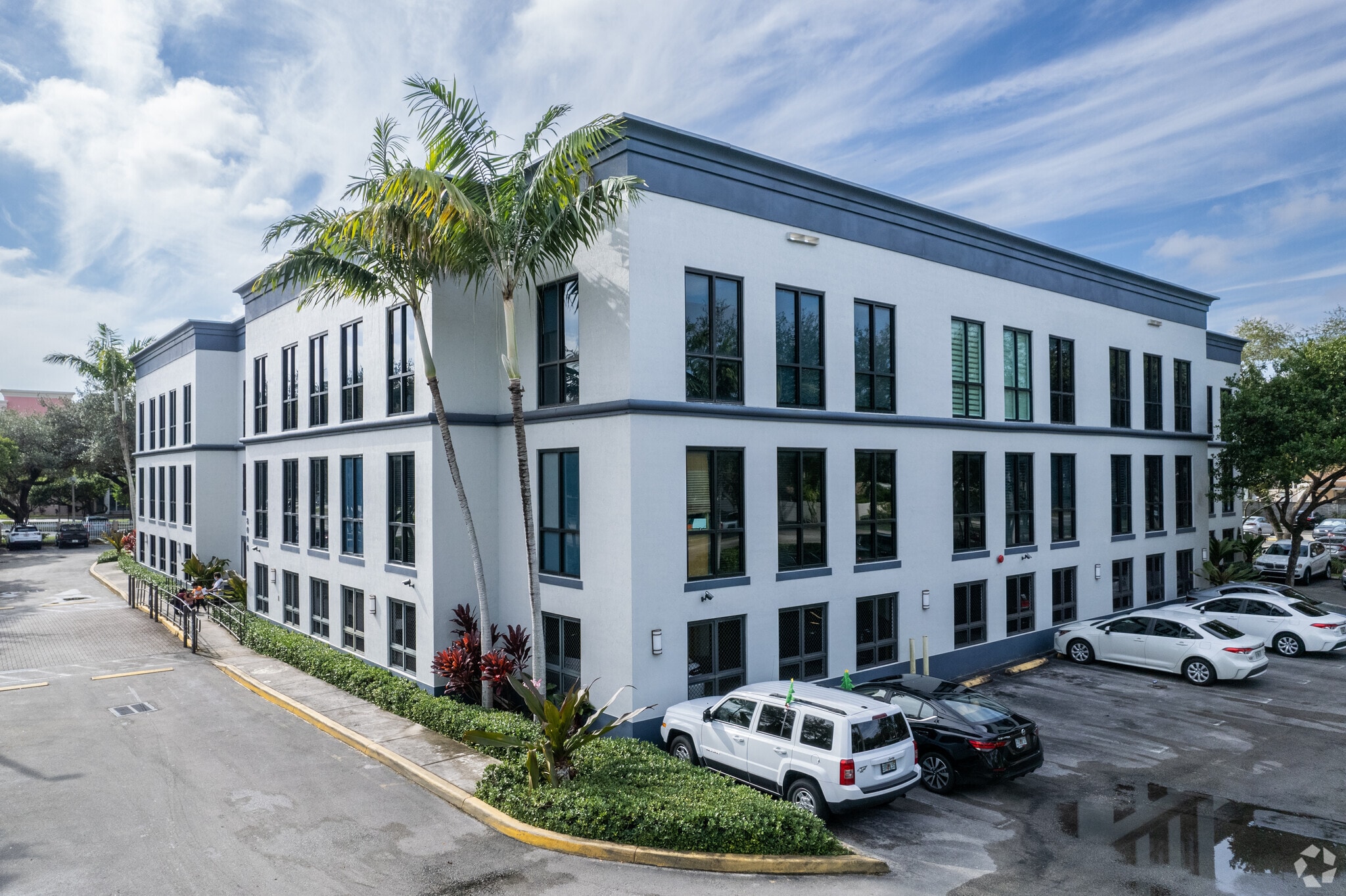 8000 SW 117th Ave, Miami, FL for lease Primary Photo- Image 1 of 9