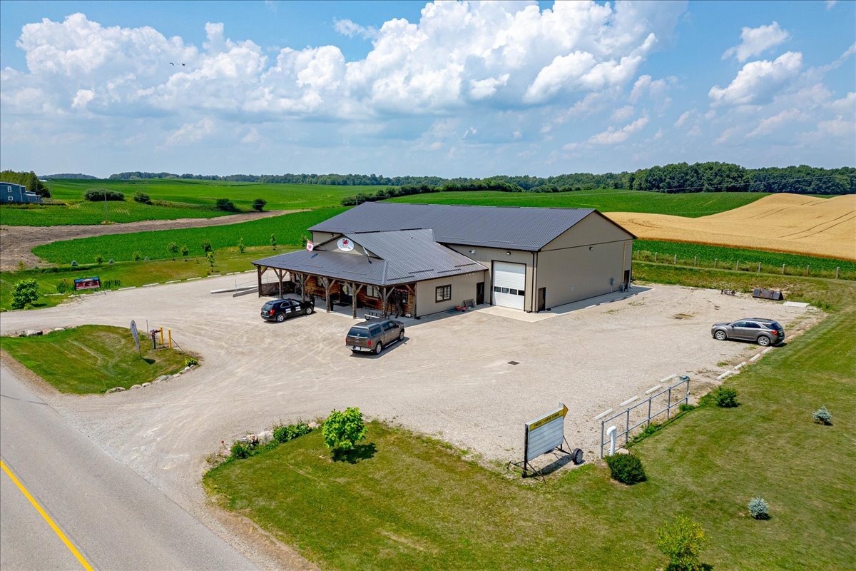 383731 Salford Rd, Salford, ON à vendre Photo principale- Image 1 de 41