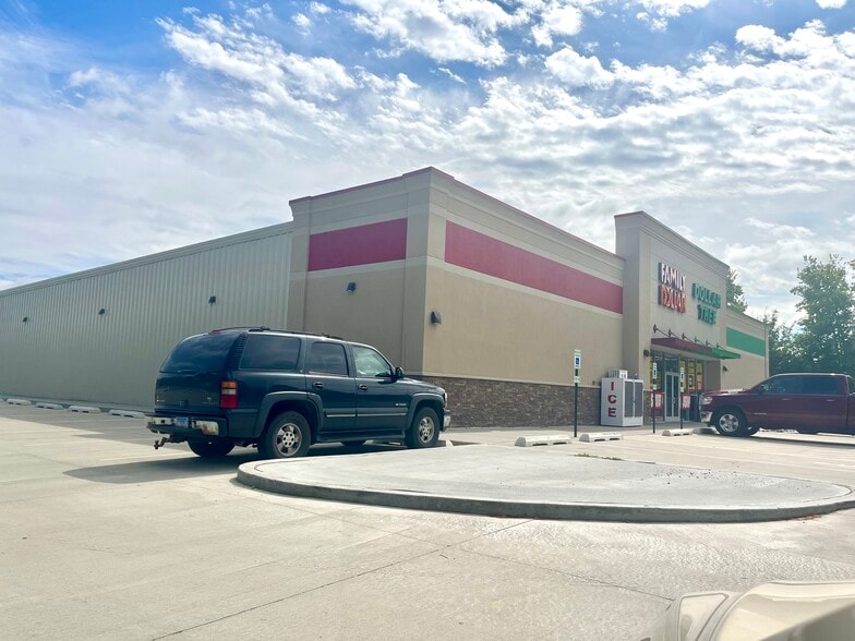 503 S 7th St, Wyoming, IL for lease - Building Photo - Image 2 of 2