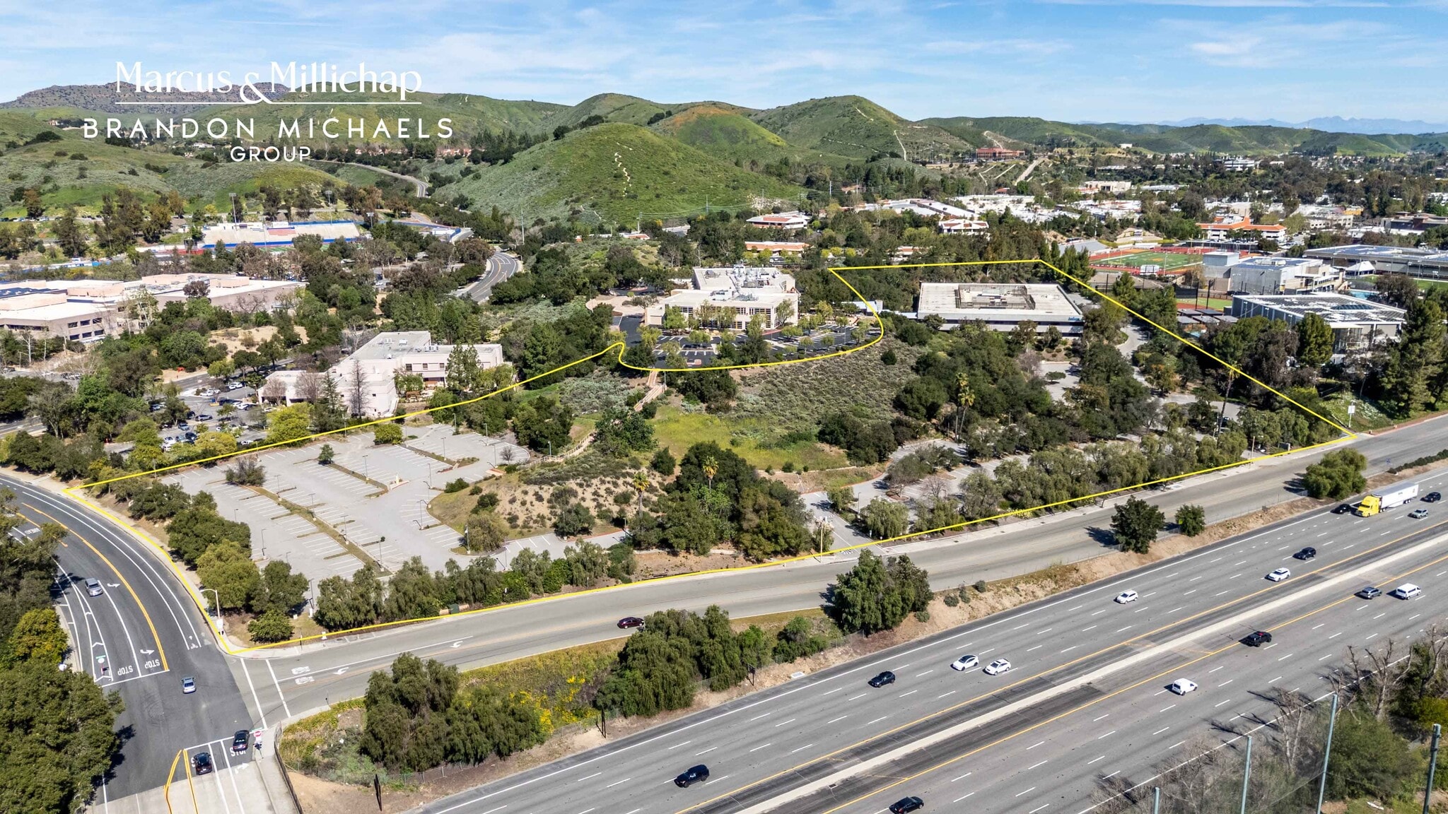 4553 La Tienda Rd, Westlake Village, CA à vendre Photo du bâtiment- Image 1 de 23