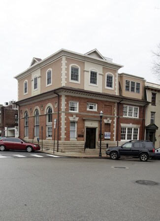 Plus de détails pour 17 Veterans Sq, Media, PA - Bureau à vendre