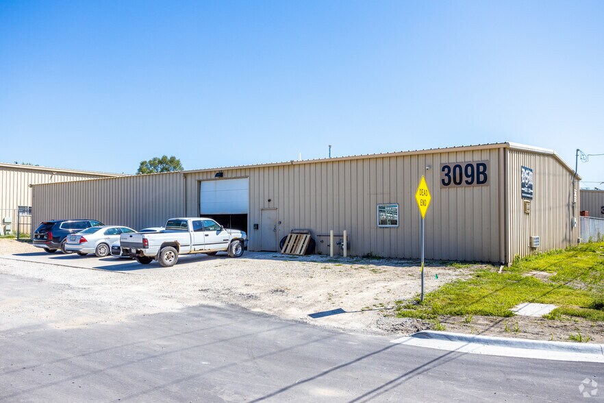 309 SE 8th St, Des Moines, IA for sale - Building Photo - Image 2 of 6