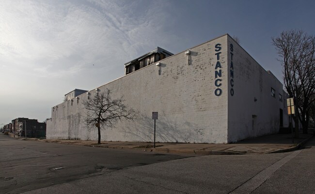 Plus de détails pour 2001 Windsor Ave, Baltimore, MD - Industriel à louer