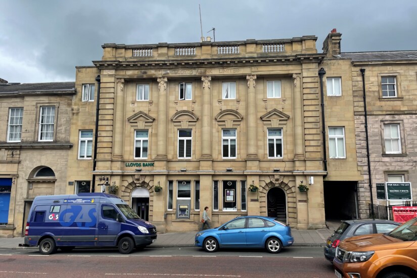 24 Bondgate Within, Alnwick à vendre - Photo du bâtiment - Image 2 de 2